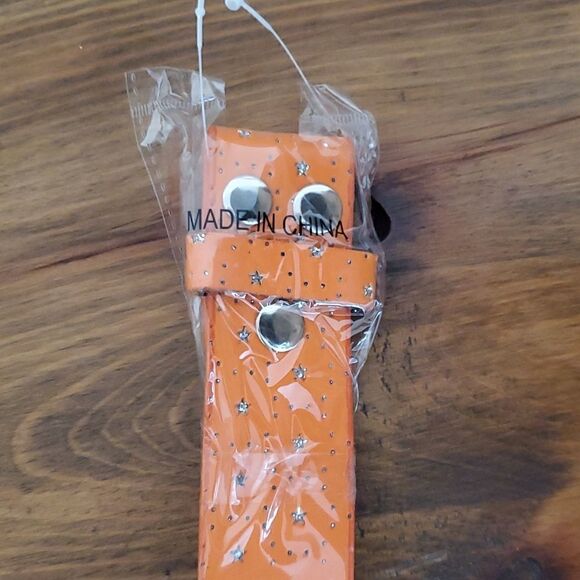 1.5 inch wide starred orange belt - Picture 2 of 4